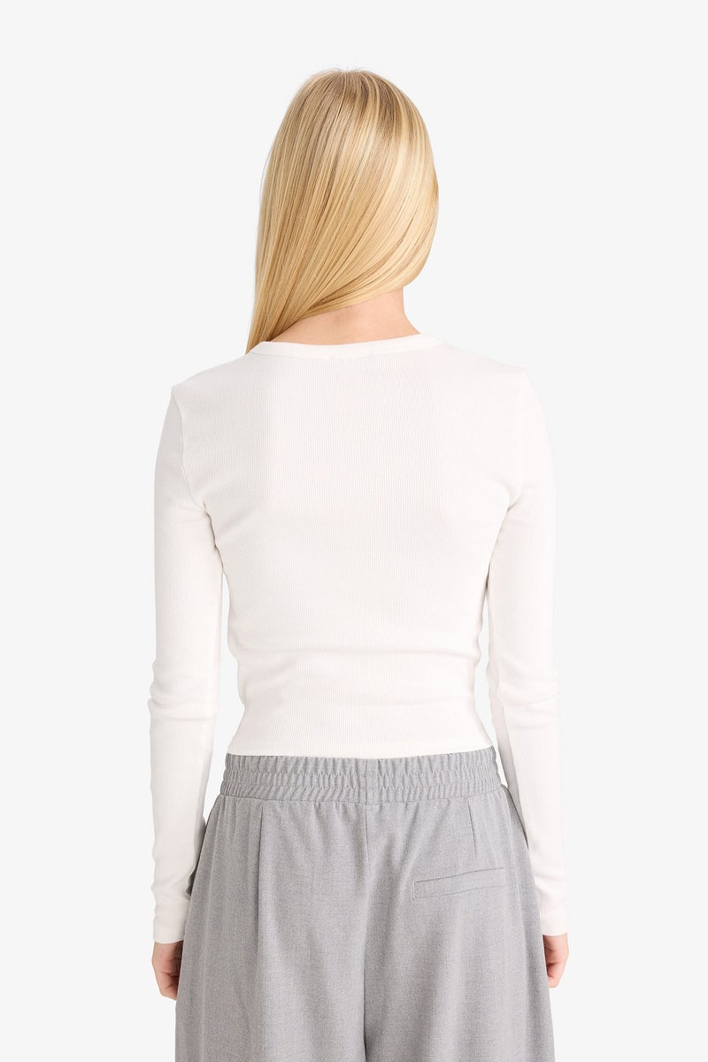 DeFacto White Woman Slim Fit Crew Neck Camisole Cardigan Casual - Image 5